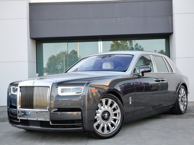 Premium 2018 Rolls-Royce Phantom with Powerful V12 Engine