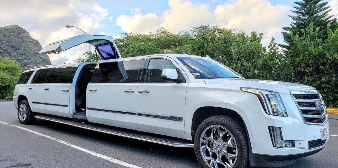 2016 Cadillac Escalade SUV Stretch Limousine