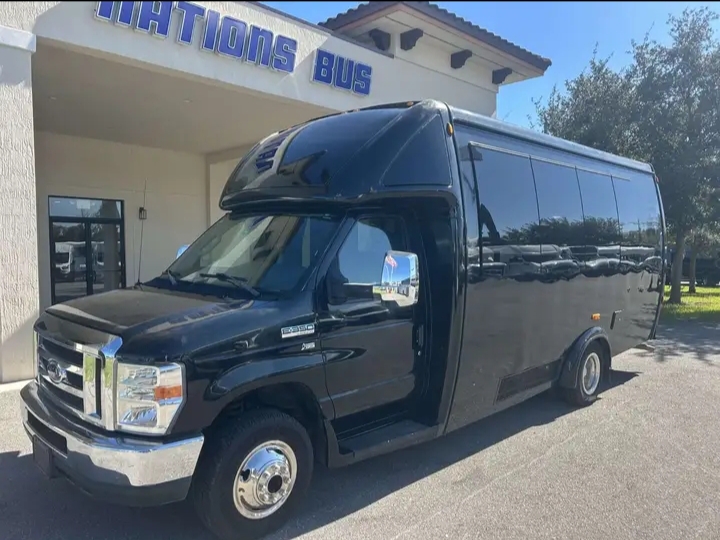2019 Embassy Ford E-350 Shuttle Bus