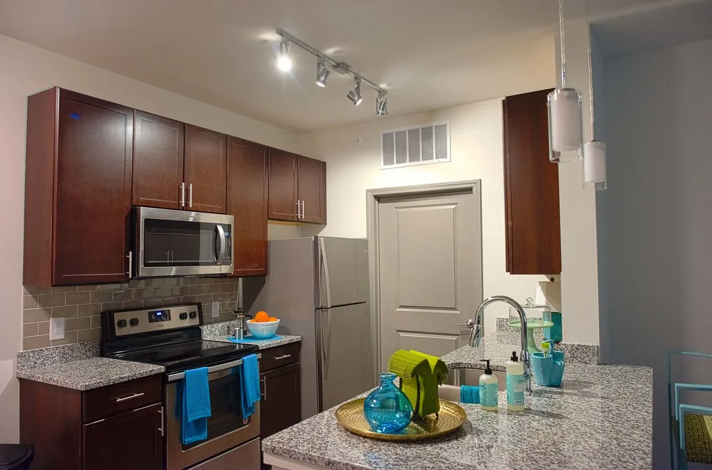 Nickel Plate Flat Kitchen