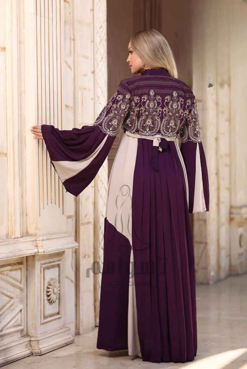 Elegant Silk Abaya - Thumbnail 3