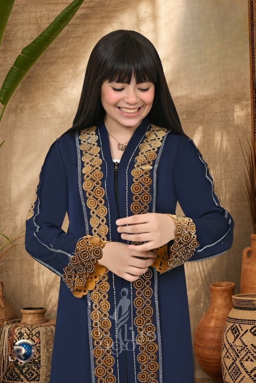 Elegant Silk Abaya - View 2