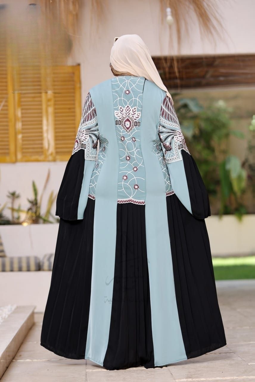 Elegant Silk Dress - Thumbnail 4