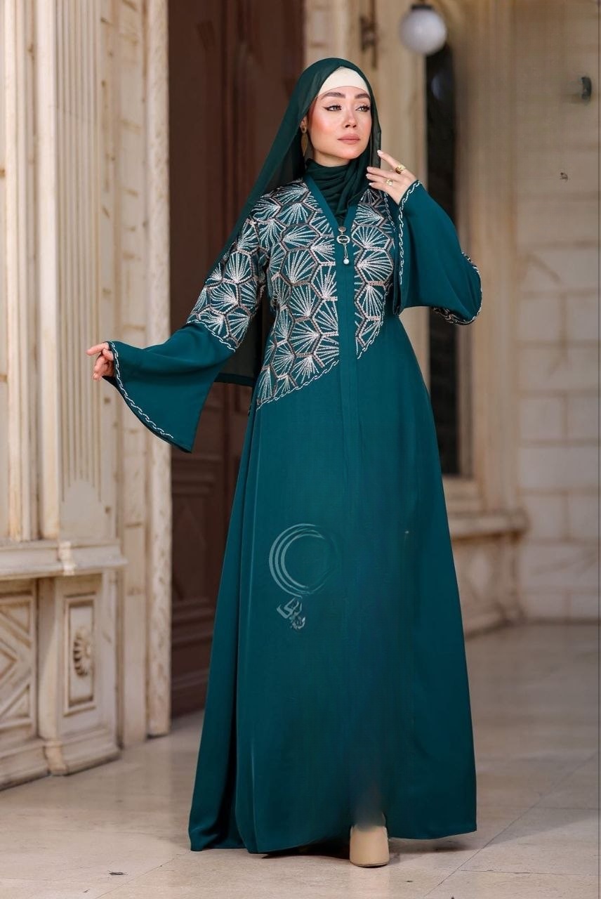 Elegant Silk Dress - Thumbnail 2