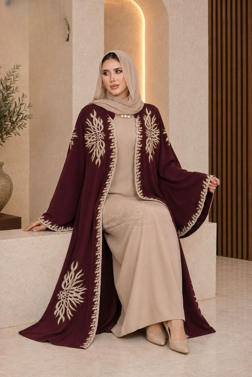 Elegant Silk Dress - Thumbnail 2