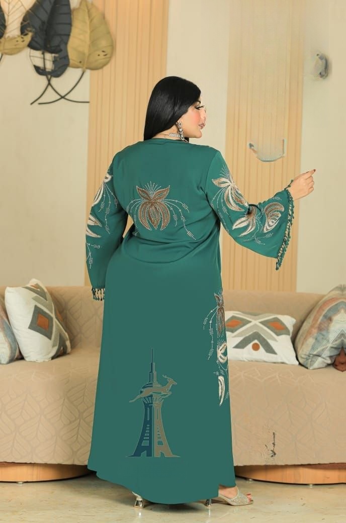 Elegant Silk Dress - Thumbnail 5