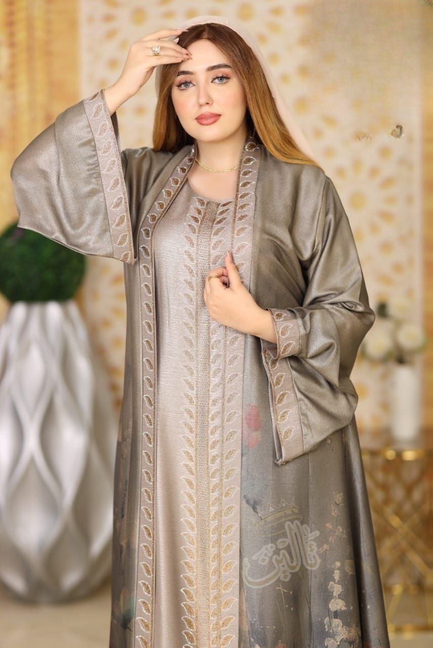 Elegant Silk Dress - Thumbnail 2