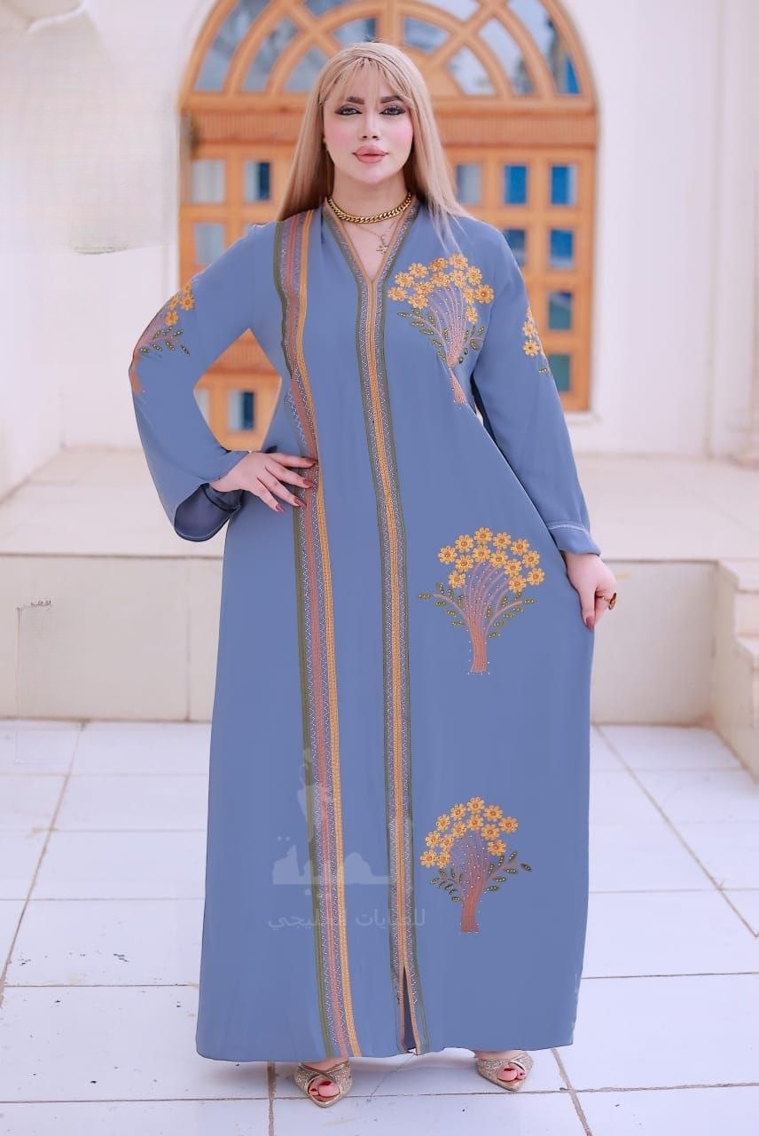 Elegant Silk Dress - Thumbnail 3