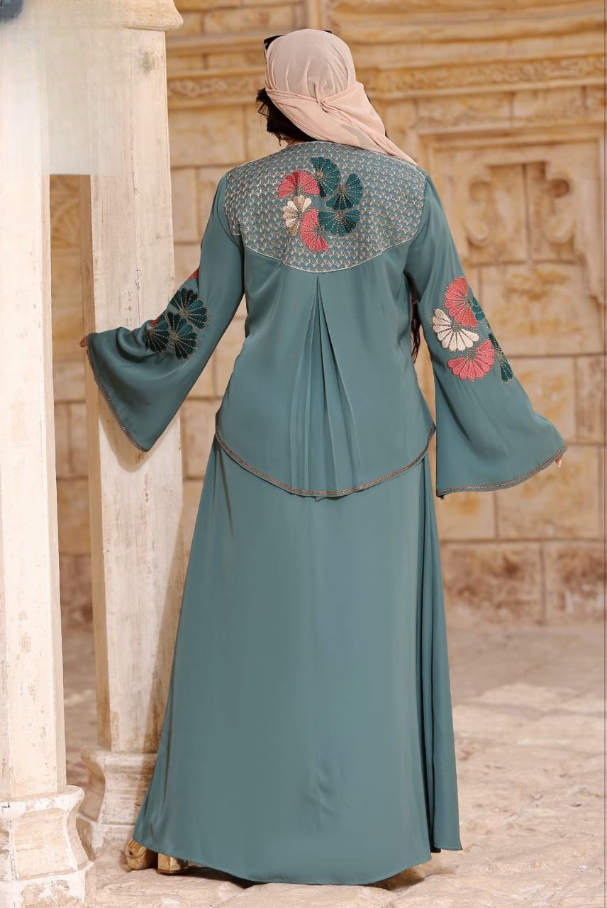 Elegant Silk Abaya - Thumbnail 3