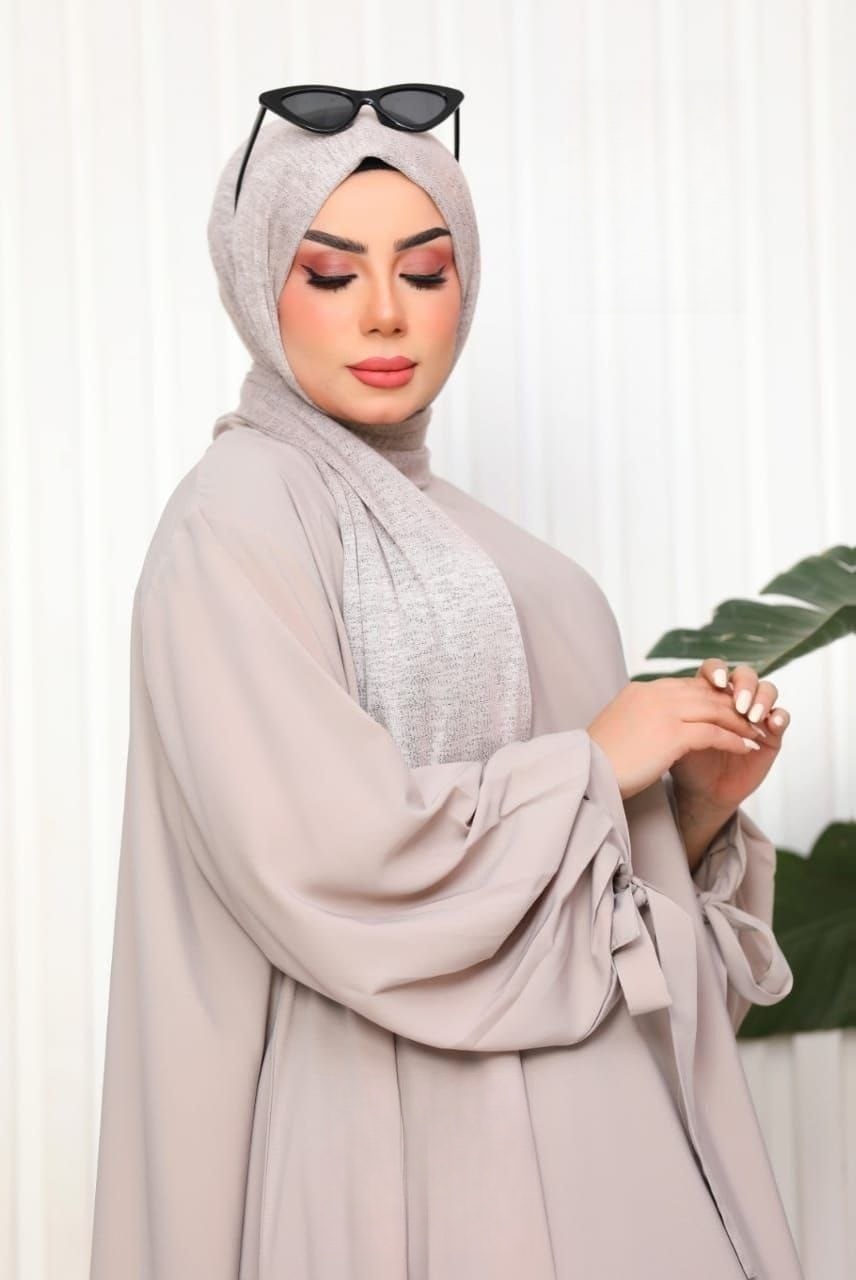 Rayan Cape and Pleated Skirt Set - Thumbnail 3