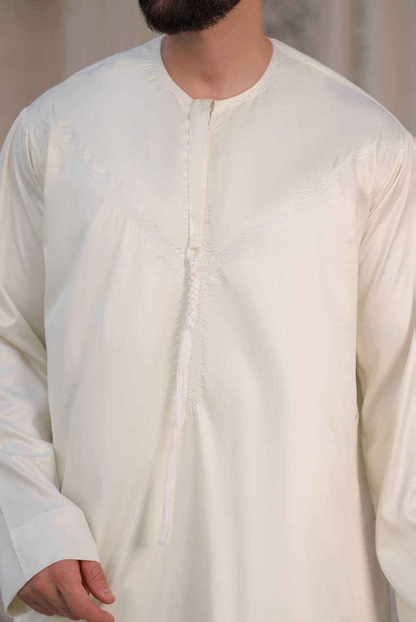 Omani Fringe Satin Abaya - Thumbnail 3