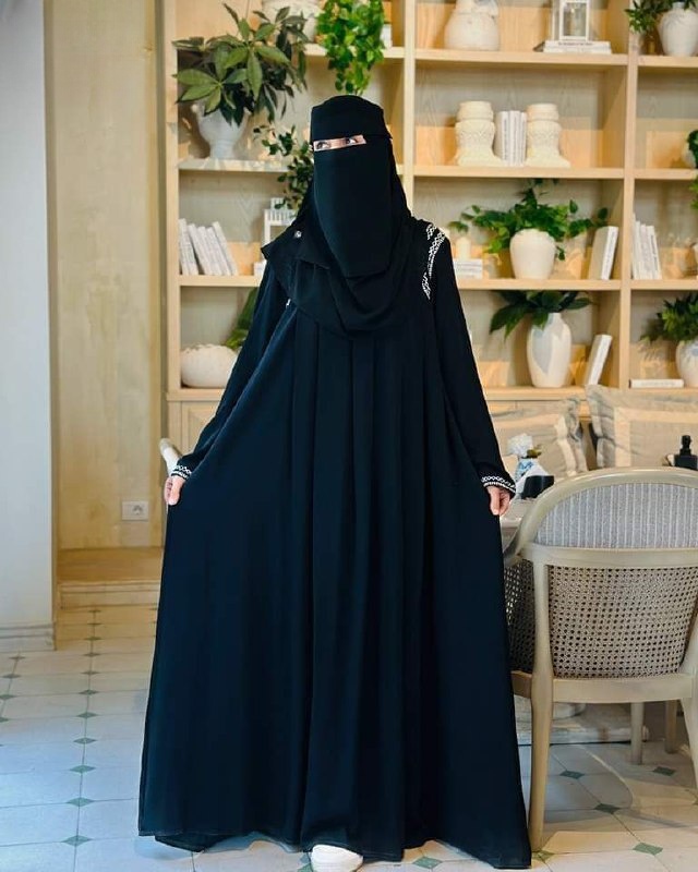 Embroidered Khair Najma Abaya