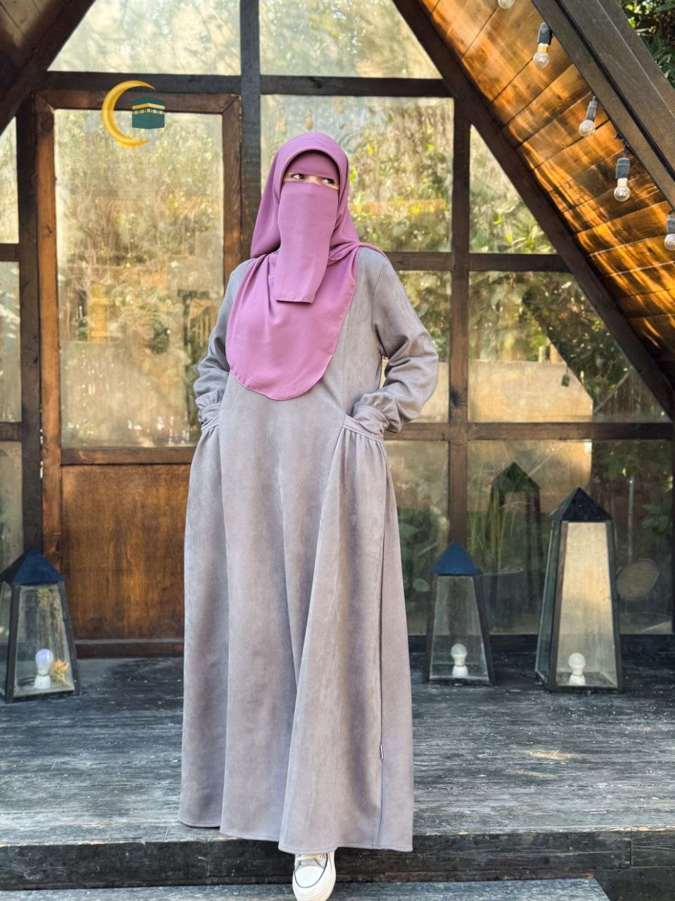Qareer Suede Winter Abaya 102