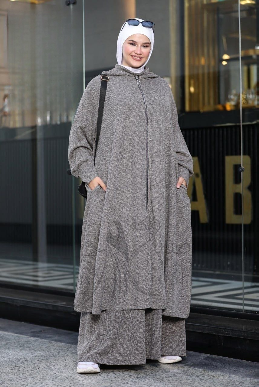 Talla Two-Piece Cape Set - Thumbnail 3