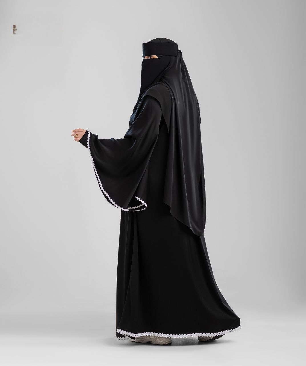 Hala Mathoba Butterfly Abaya - Thumbnail 3