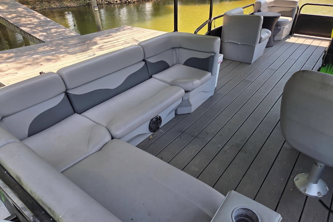 Spacious rear seating and interior of the pontoon
