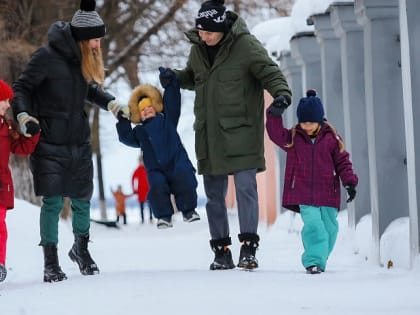С 1 февраля размер ряда федеральных социальных выплат, пособий и компенсаций увеличится на 7,4%