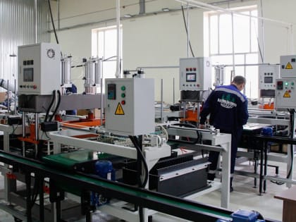 Резидент Арктической зоны РФ наладил в Поморье выпуск одноразовых столовых приборов и создал рабочие места