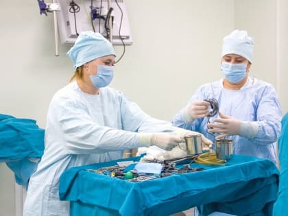 Врачи Северодвинской городской больницы №2 спасли жизнь мужчине с ранением сердца