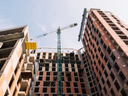 В Архангельске с приходом лета продолжился рост цен на жилье в новостройках