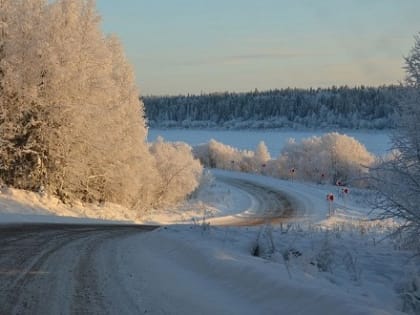 На живописной трассе востока Поморья стартовали дорожные работы