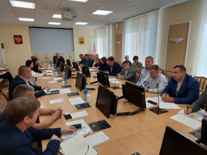 Собрание специалистов для ускорения строительных работ