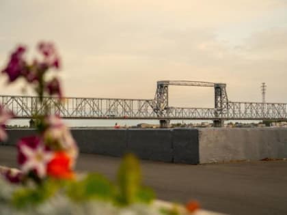 Празднование важного события в городе