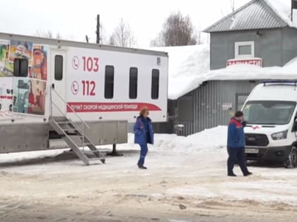 На полу лед: медики показали условия в новом медпункте на трассе М-8