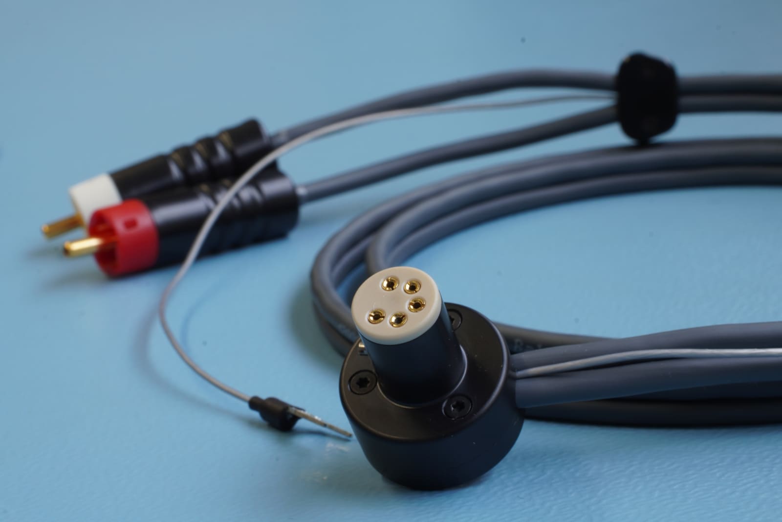 Bool Audio tonearm cables