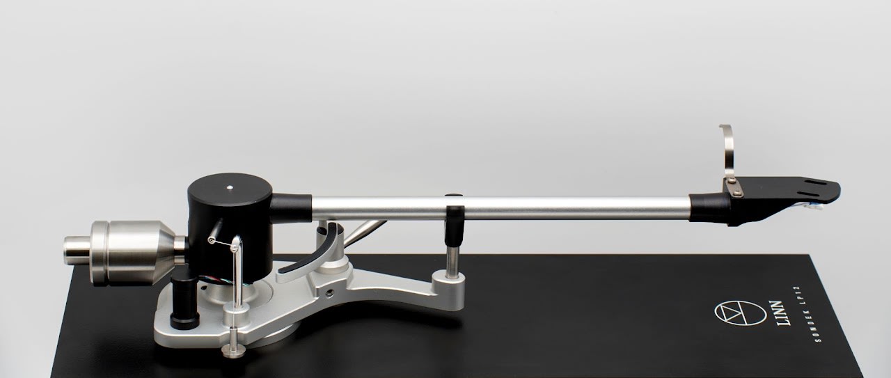 The Clear Wave tonearm on a Linn LP12