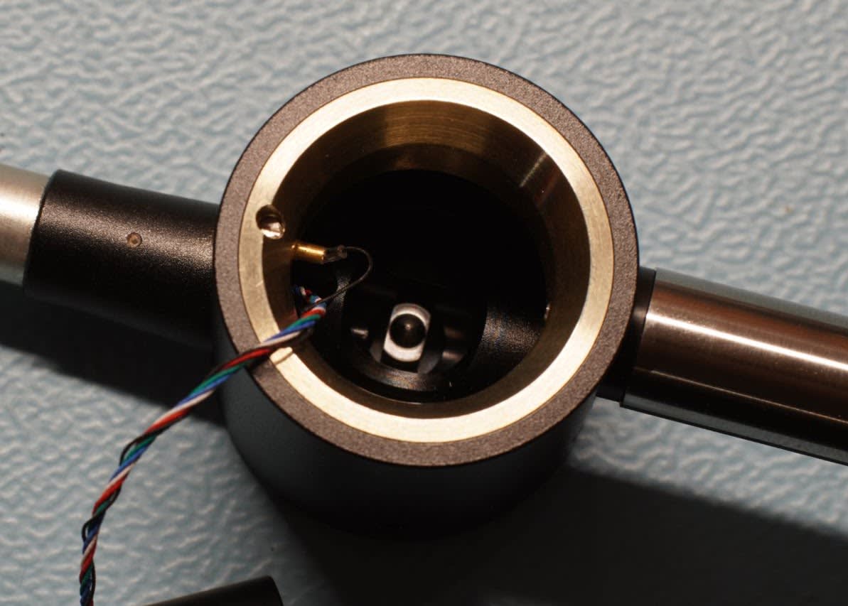 Internal bearing detail