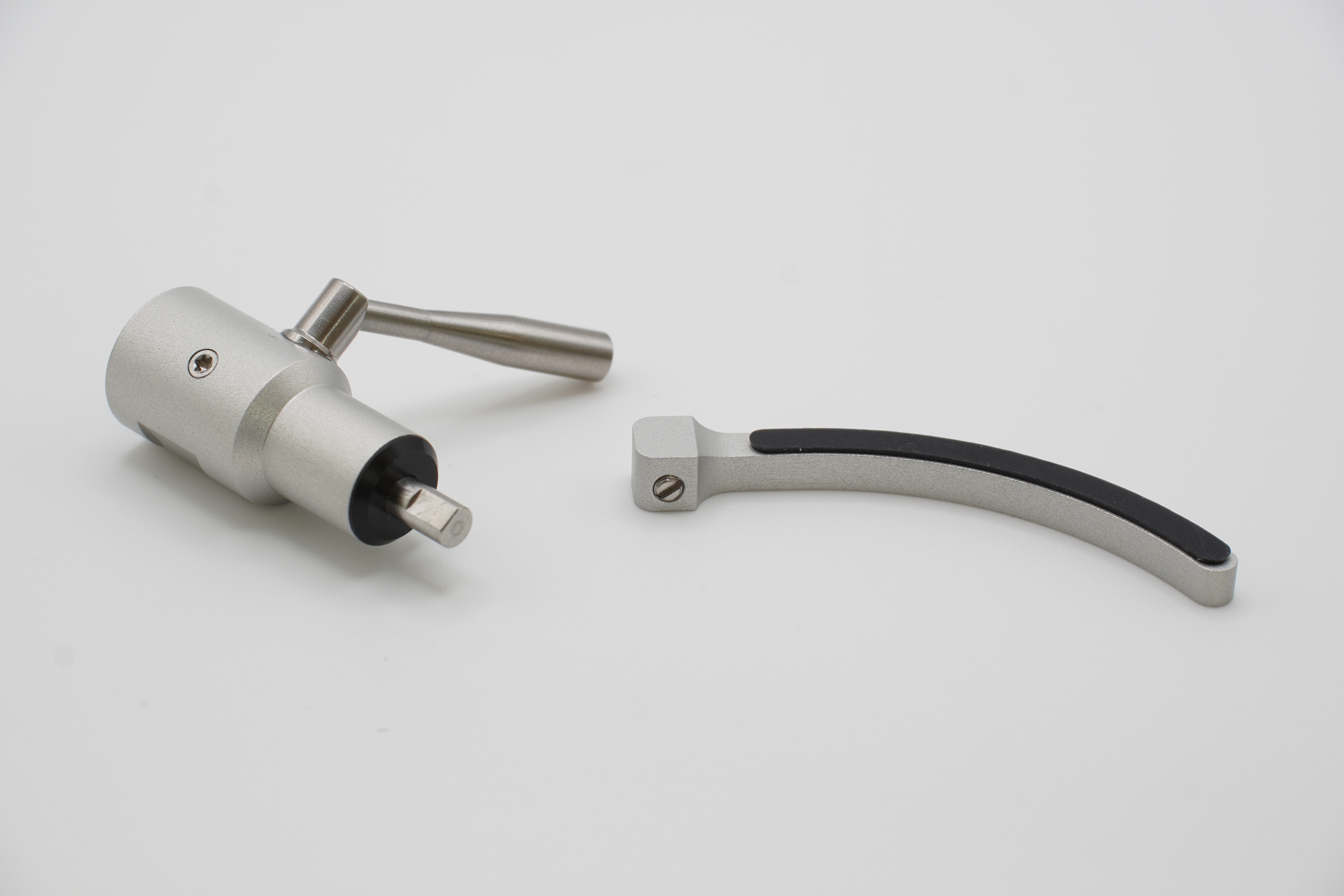 The Clear Wave cueing mechanism