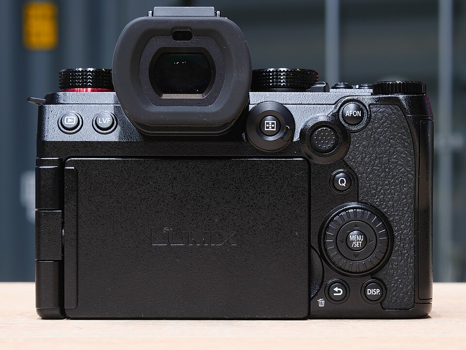 Panasonic Lumix G9 II
