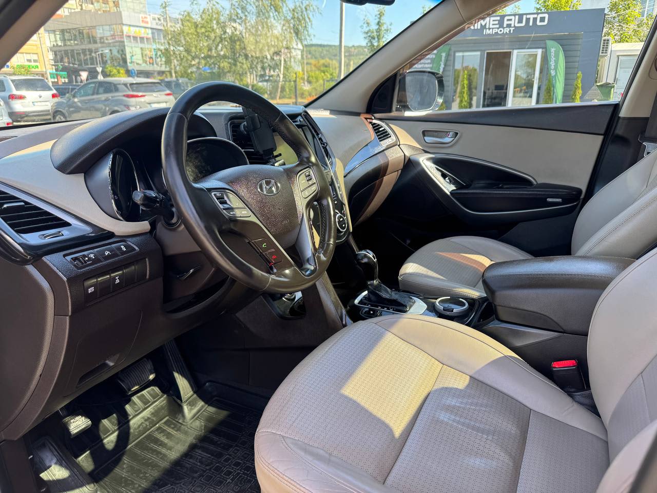 Hyundai Santa FE 11