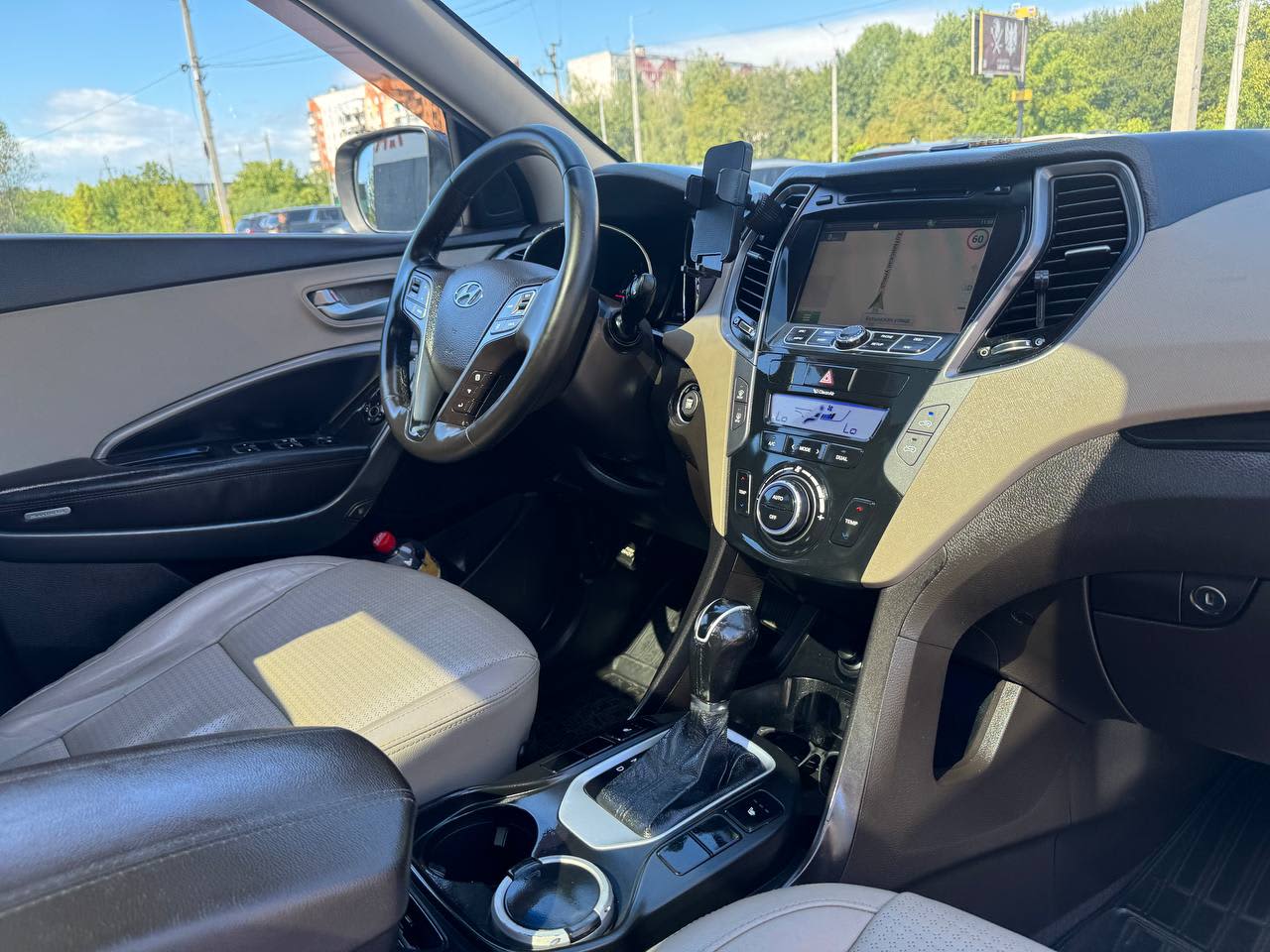 Hyundai Santa FE 19
