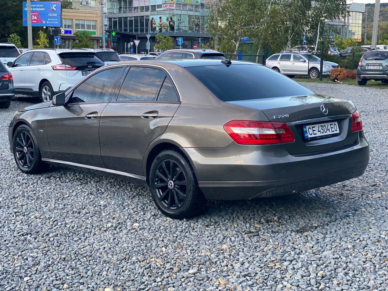 Mercedes-Benz E 220 6