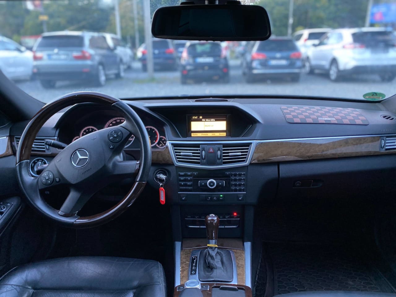 Mercedes-Benz E 220 17
