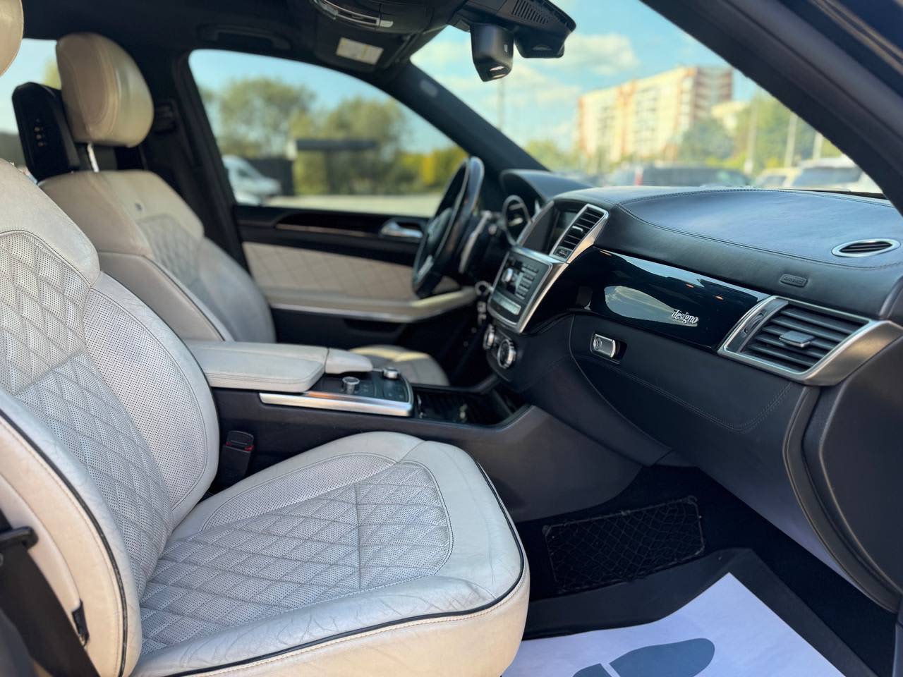 Mercedes-Benz GL 350 15