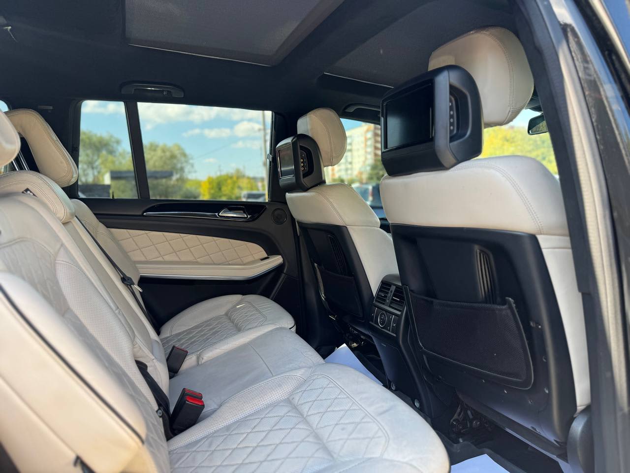 Mercedes-Benz GL 350 20