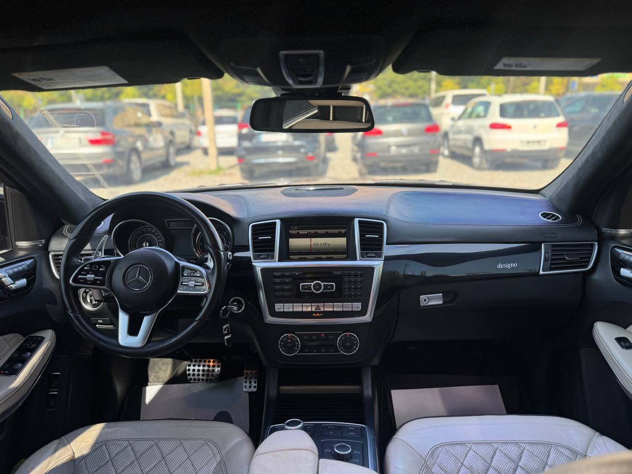 Mercedes-Benz GL 350 21