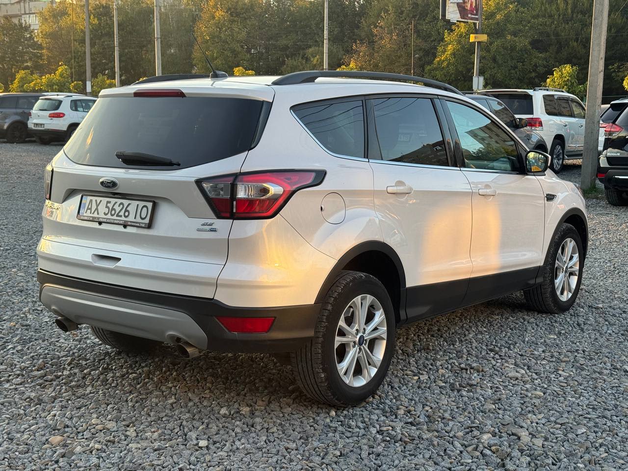 Ford Escape 4
