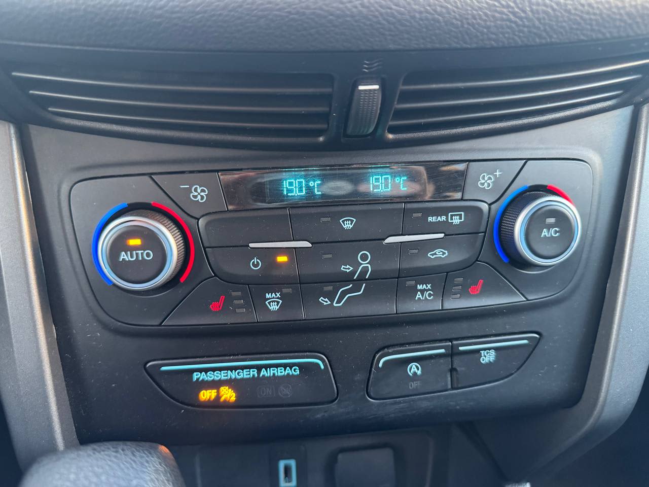 Ford Escape 15