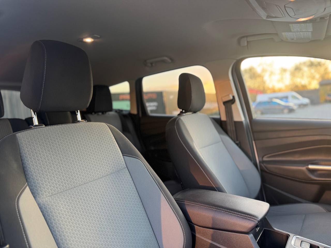 Ford Escape 18
