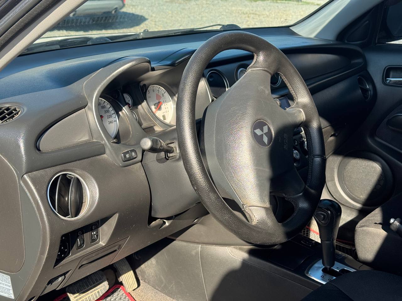 Mitsubishi Outlander 8
