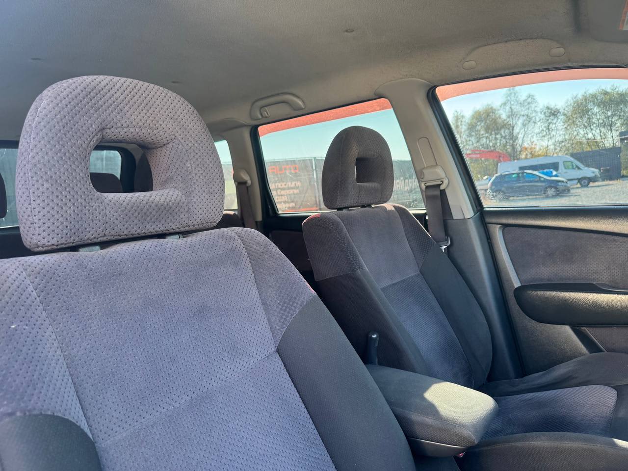 Mitsubishi Outlander 16