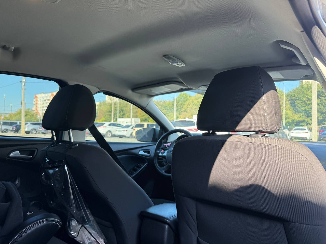 Ford Focus 18