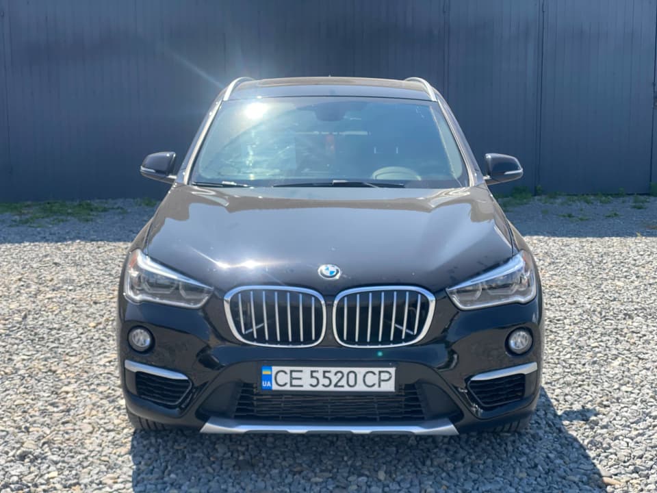 BMW X1