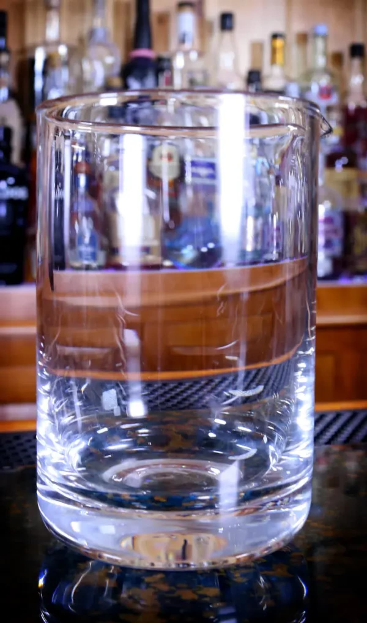 20 oz. Cocktail Mixing Glass view 2