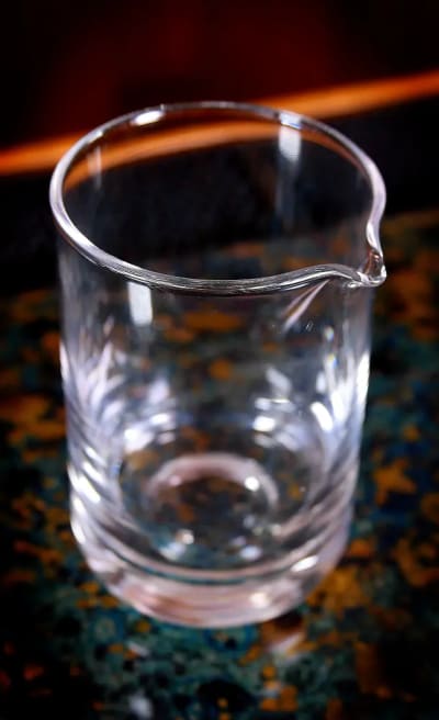 20 oz. Cocktail Mixing Glass