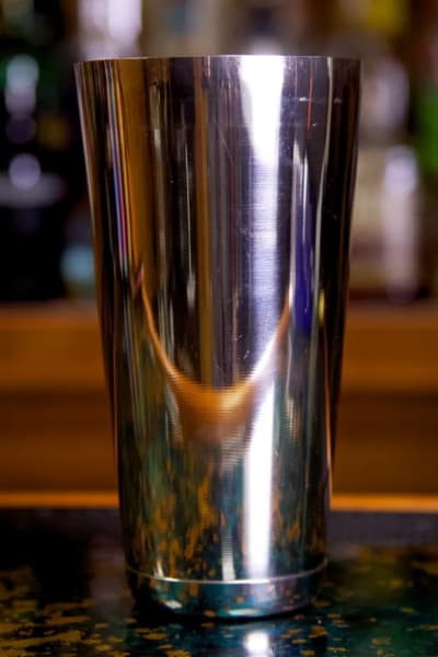 28 oz Polished Weighted Cocktail Shaker Tin